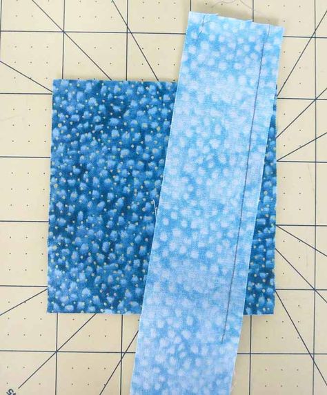 Sewing fabric strips on an angle for a wonky modern Log Cabin block – QUILTsocial Wonky Log Cabin, Easy Quilting Design, Log Cabin Block, Log Cabin Blocks, Modern Log Cabin, Granny Square Quilt, Log Cabin Quilt Blocks, Scrappy Quilt Patterns, Quilt Sewing Patterns