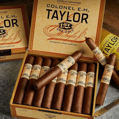 Cigars - Buy Cigars Online Today - Cigars International Expensive Cigars Luxury, Cigars And Whiskey Aesthetic, Whisky Room, Montecristo Cigars, Famous Cigars, Premium Cigars, Massachusetts Wedding, Good Cigars, Mixed Drinks Recipes