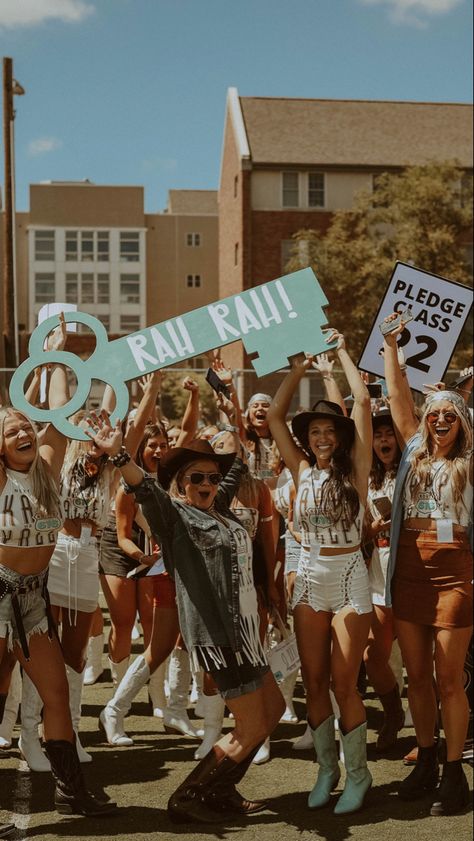 Valley Bid Day Theme, Kappa Valley Bid Day, Bid Day Shirts, Recruitment Outfits, Sorority Bid Day, Bid Day Themes, Coachella Valley, Valley Girls, Sorority Girl