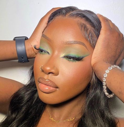 Green Eye Looks Black Women, Green Make Up On Black Women, Green Black Makeup Looks, Easter Makeup Black Women, Sage Green Prom Makeup Looks, Green Soft Glam Makeup Black Women, Green Eyeliner Black Women, Emerald Green Makeup Black Women, Mint Green Makeup Looks Black Women