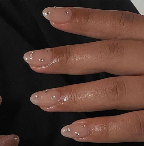 Clear Gel Nails, Gem Nail Designs, Natural Gel Nails, Short Gel Nails, Swarovski Nails, Nails Design With Rhinestones, Minimal Nails, Pearl Nails, Gem Nails