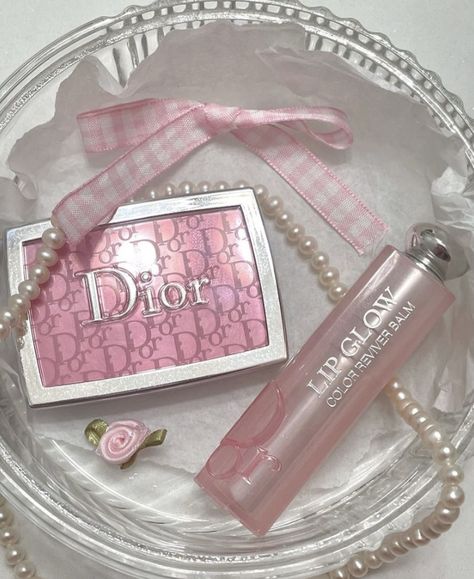 dior lip oil, girly aesthetic, lip glos aesthetic, girly things, dior makeup aesthetic, kiko lipgloss, what’s in my makeup bag, makeup needs, preppy skincare products, makeup products, clean girl essentials, good makeup products, coquette makeup products, pink that girl aesthetic, clean girl hair, bag essentials everyday, vanilla girl, girly things aesthetic, pink vibes, makeup collection goals, luxury makeup, kiko Milano, Miss Dior, Lip oil Dior Rosy Glow Blush, Dior Coquette, Dior Blush, Dior Backstage, Dior Aesthetic, Dior Girl, Dior Pink, Dior Lipstick, Best Lip Gloss