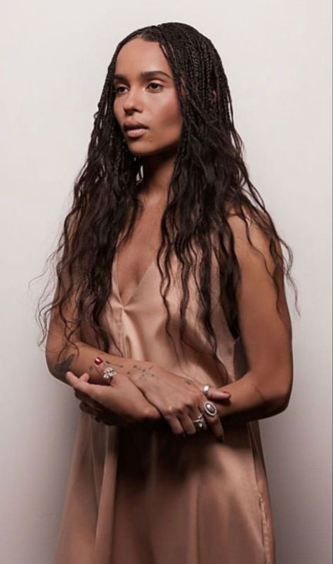 Zoe Kravitz wears beautiful goddess earthy boho box braids with human hair extensions folding her arms with a silk nude dress and magical silver jewelry Braids Zoe Kravitz, Zoe Kravitz Braids, Protective Hairstyles Braids, Box Braids Styling, Zoe Kravitz, Human Braiding Hair, Happy Hair, Boho Braids, Goddess Braids