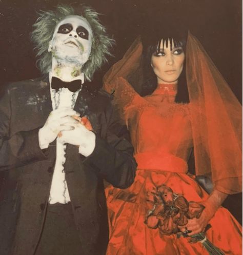 Celebrity Couple Costumes, Halloween Costume Couple, Teenage Halloween Costumes, Couples Halloween Costumes, Funny Couple Halloween Costumes, Halloween Parejas, Best Couples Costumes, Best Celebrity Halloween Costumes, Celebrity Costumes