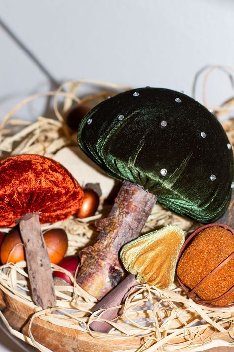 How To Make Velvet Pumpkins, Velvet Mushrooms, Pumpkins Diy, Velvet Acorn, Spaghetti Squash Casserole, Velvet Decor, Home Nails, Felt Mushroom, Mushroom Crafts