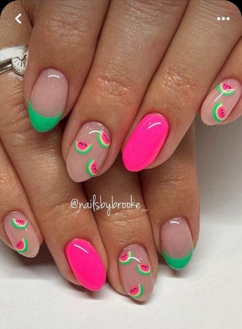 Summer Nail Inspo Dip, Fun Short Summer Nails, Short Watermelon Nails, Nails With Watermelon, Summer Nails Shellac, Summer Nail Inspo 2024, June Nails Ideas 2024, Watermelon Toes, Watermelon Nail Designs