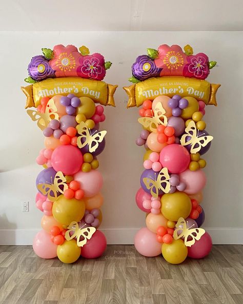 Balloons Around Pillars, Balloon Column Patterns, Balloon Tower Ideas, Balloon Columns Ideas, Balloon Topiary, Balloon Inspiration, Balloon Arch Ideas, Baloon Art, Bee Balloon