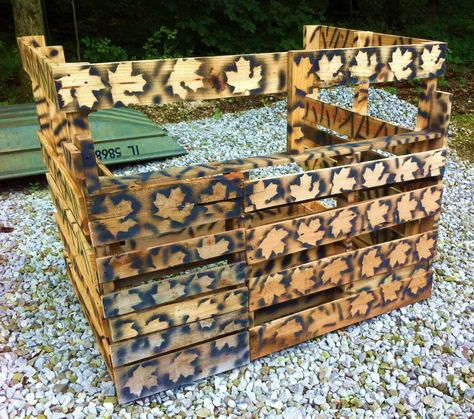 Pallet Deer Blind, Diy Deer Blind, Homemade Deer Blinds, Deer Blind Plans, Deer Hunting Stands, Hunting Shack, Deer Blinds, Deer Stand Plans, Bow Hunting Deer