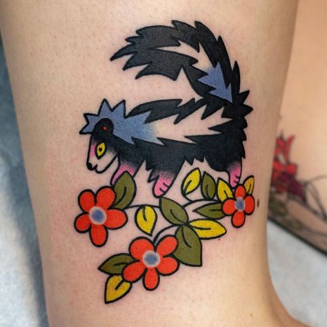 Michelle Wanhala on Instagram: “A skunk in the flowers. Done at @good.omen.tattoo <3 #skunk #skunktatttoo #skunktattoos #traditionaltattoo #traditionaltattoos…” Traditional Skunk Tattoo, Skunk Tattoo, Tattoos Traditional, Mom Tattoo, Mom Tattoos, Tattoo Inspo, The Flowers, Flower Tattoos, Traditional Tattoo