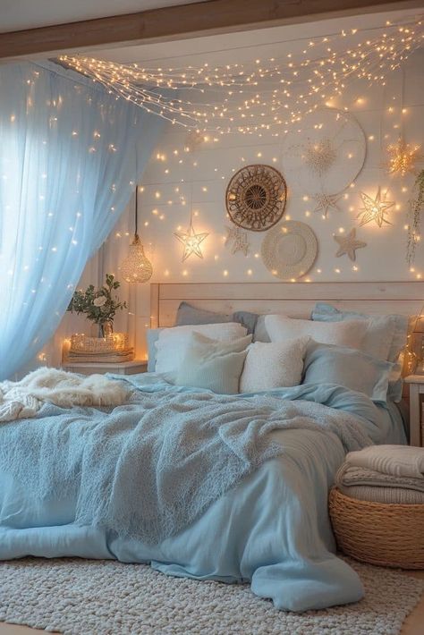 19 Affordable Furniture Ideas for a Light Blue Boho Space Light Blue Boho Bedroom, Blue Boho Bedroom Ideas, Blue Boho Bedroom, Coastal Boho Bedroom, Boho Coastal Decor, Bohemian Bedroom Inspiration, Boho Bedroom Design, Boho Texture, Boho Space