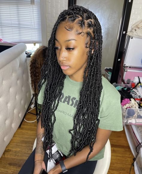 Soft Locs Hairstyles Medium Length, Medium Faux Locs Black Women, Weave Hairstyles Braided, Soft Locs, Edges Hair, Faux Locs Hairstyles, African Hair Braiding Styles, Box Braids Hairstyles For Black Women, Cute Braided Hairstyles