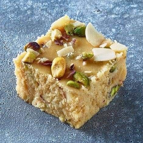 Burfi Recipe, Fudge Ingredients, Diwali Sweets, Diwali Food, Mango Recipes, Indian Dessert Recipes, Indian Sweet, Indian Desserts, Indian Sweets