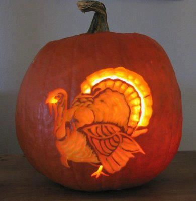 Very cool idea, but it feels a little like "mixed metaphors"! Turkey Pumpkin Carving, Pumpkin Carving Pictures, Turkey Carving, Carve A Turkey, Carving A Turkey, Pumpkin Carving Kits, Pumkin Carving, Pumpkin Beer, Turkey Pumpkin