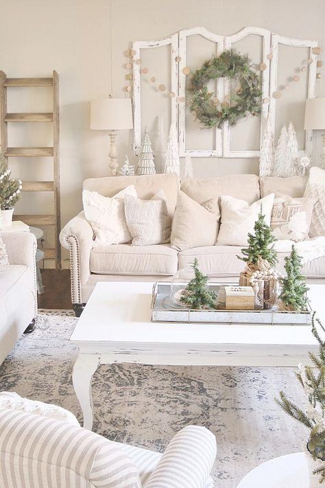 Shabby Chic Farmhouse Living Room, Winter Living Room, Shabby Chic Home, Shabby Chic Living, Shabby Chic Room, Shabby Chic Living Room, Shabby Chic Farmhouse, Chic Living Room, Shabby Chic Kitchen