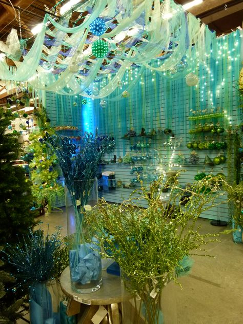 Christmas Theme Idea: Fanta-Sea Underworld Party, Aquarium Prom, Beachy Birthday Party, Avatar Wedding, Under The Sea Christmas, Ball Themes, Underwater Theme Party, Mediterranean Party, Pirate Festival