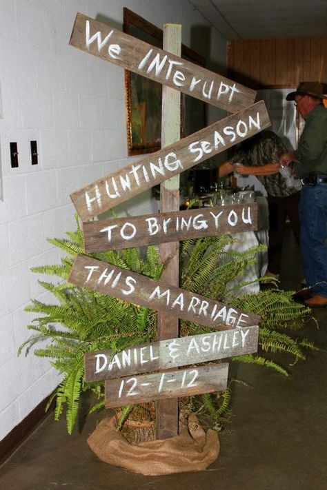 Hunting Camo themed rehearsal dinner "we interrupt hunting season" wedding sign Camo Wedding Decorations, Hunting Wedding Theme, Camouflage Wedding, Hunting Wedding, Themed Wedding Decorations, Fishing Wedding, Low Cost Wedding, Camo Wedding, Mom Wedding