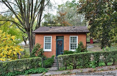 Tiny Red Brick House in Galena, Illinois Midwest Living Magazine, Cute Small Houses, Country Home Exterior, English Cottage Interiors, Galena Illinois, English Country Cottages, Brick Houses, Brick Cottage, Ulysses S Grant