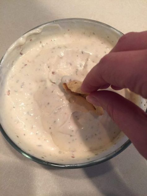 Mexican White Dip, Mexican White Sauce, Mexican Sauce Recipes, White Sauce Recipe, Restaurant White, Mexican Sauce, White Sauce Recipes, Miracle Whip, White Sauce