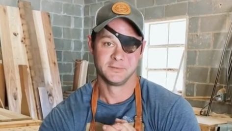 Why Is Chase Looney No Longer on HGTV's 'Fixer to Fabulous'? Fixer To Fabulous Hgtv, Dave And Jenny Marrs, Fixer To Fabulous, Farm Style Table, Jenny Marrs, Missing You Brother, Bentonville Arkansas, New Tv Series, Farm Style