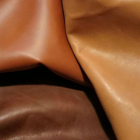 I know i shouldn't play favorites but ohhh brown leather... 😍 #leatherwork #leather #craft #handmade Interior Design Classes, Esthetician Room Decor, Aesthetic Light, Feminine Fragrance, Light Brown Leather, Fabric Headbands, Cocoa Brown, Craft Handmade, Leather Cushion