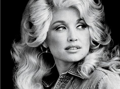 Why Big Hair Will Always Be In Style ... Hp Photo Printer, Celeb Portraits, Celebrity Prints, Western Aesthetic, Black And White Wall Art, Justin Timberlake, Dolly Parton, Country Singers, White Photo