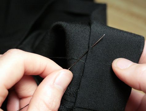 The DIY Tailor: How to Hem Dress Pants Like a Pro Blind Hem Tutorial, Sewing Pajamas, Hem Dress Pants, Sewing Hems, Sewing Men, Sewing Alterations, Sewing Needles, How To Hem Pants, Men Clothes