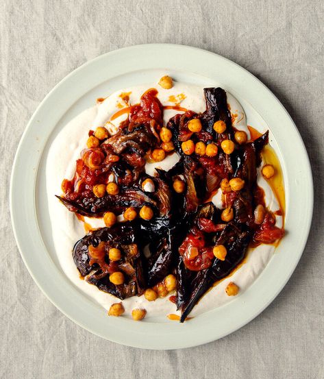 A small Levantine Feast — Nourish Atelier Root Vegetable Salad, Pomegranate Dressing, Yogurt Salad, Red Cabbage Salad, Inexpensive Dinners, Grain Salad, Vegetarian Cookbook, Veg Dishes, Root Vegetable