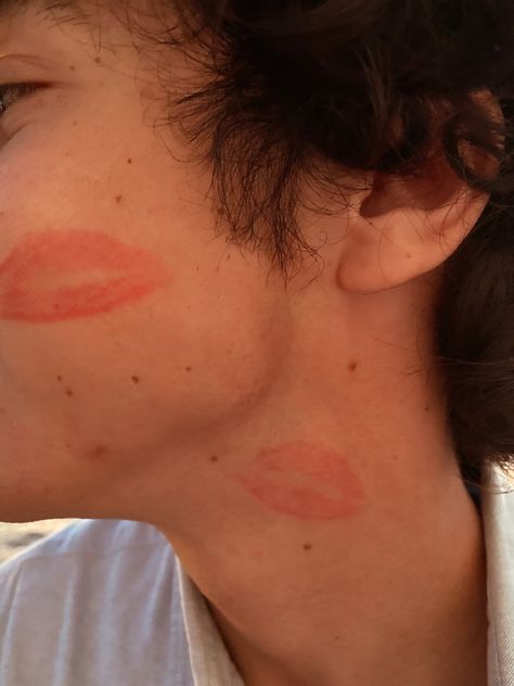 Lipstick Marks On Boyfriend Aesthetic, Lipstick Kisses On Bf, Guy With Kisses All Over Face, Lip Mark Kisses Aesthetic, Nose Rubbing Couple, Lipstick Marks On Boyfriend Face, Face Covered In Kiss Marks, Lipstick Kiss Marks On Face, Lipstick On Bf Face