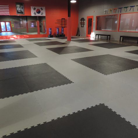 karate studio with greatmats Dojo Design, Martial Arts Mats, Dojo Ideas, Interlocking Floor Mats, Interlocking Flooring, Martial Arts Training, Closed Cell Foam, Gym Flooring, Gym Design