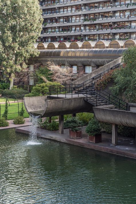 Epic Landscape, Barbican London, Barbican Centre, Brutalism Architecture, The Barbican, Brutalist Buildings, Eco Architecture, Brutalist Architecture, Concrete Structure