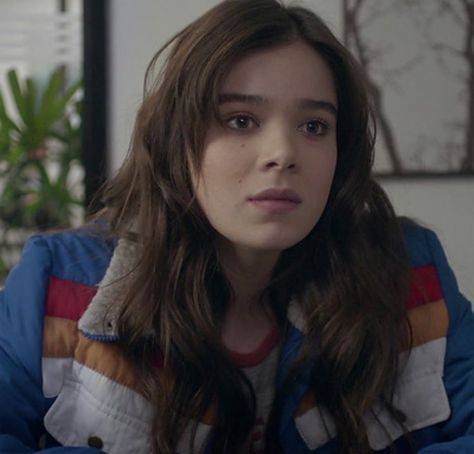 Nadine Franklin, The Edge Of Seventeen, Robin Arellano, Taylor Swift Bad Blood, I Love Cinema, Taylor Swift Music, Kate Bishop, Movie Shots, A Series Of Unfortunate Events