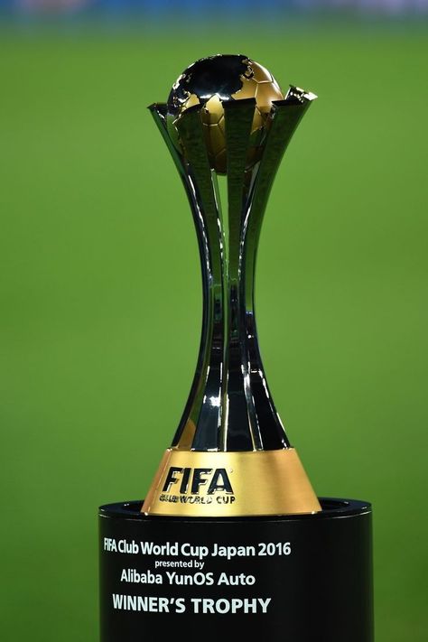 Football Trophy, Football Trophies, Club World Cup, Trophy Design, Chicago Pd, Fifa World Cup, Football Fans, Abu Dhabi, Fifa