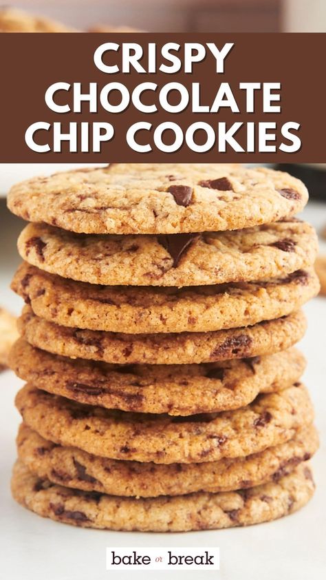 Crispy chocolate chip cookies are highly snackable, ridiculously easy to make, and loaded with dark chocolate chips in every bite! If you like your cookies crisp and crunchy, this will become your go-to recipe. Crunchy Cookies Recipe, Quick Chocolate Chip Cookies, Choc Chip Cookie Recipe, Chocolate Chip Biscuits, Crunchy Chocolate Chip Cookies, Bakery Chocolate Chip Cookies, Crispy Chocolate Chip Cookies, Dark Chocolate Chip Cookies, Quick Cookies Recipes