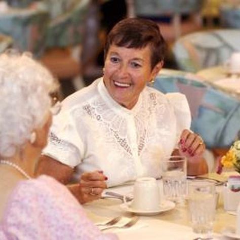 Ladies luncheons can involve all generations of women or can be planned for a certain age group of women. Lunch Ideas For Seniors, Senior Luncheon Outfit, Luncheon Outfit, Luncheon Decor, Girls Luncheon, Summer Lunch Ideas, Holiday Luncheon, Luncheon Menu, Games For Ladies