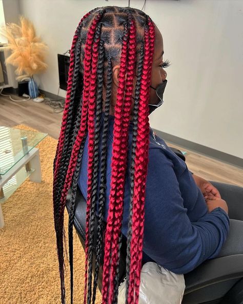 Braids For Dark Skin, Mixed Colour Braids, Naturally Curly Hair Updo, Red Box Braids, Colored Box Braids, Big Box Braids Hairstyles, Colored Braids, Feed In Braids Hairstyles, Box Braids Hairstyles For Black Women