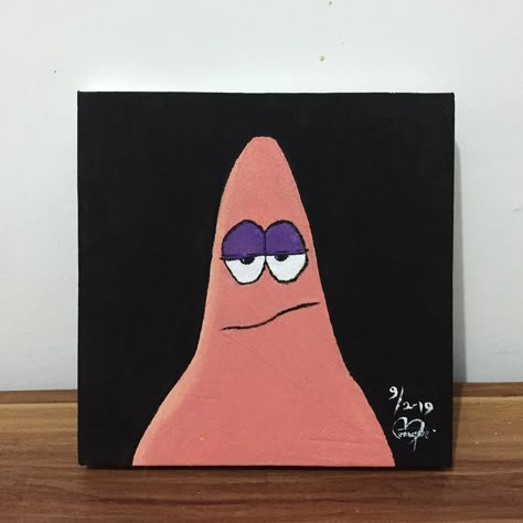 Patrick Star Painting Canvas, Patrick Painting On Canvas, Patrick Canvas Painting, Easy Square Canvas Painting, Easy Mini Canvas Painting Ideas, Weird Painting Ideas, Patrick Painting, Black Outline Art, Cartoon Canvas Art