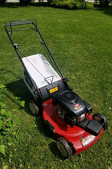 Lawn Mowers - Visit today for you will not know what you will discover. Click to visit TODAY! Best Lawn Mower, Push Mower, Riding Mowers, Yard Tools, Beautiful Yards, Outdoor Lawn, Lawn Mowers, Lawn Care, Lawn Mower