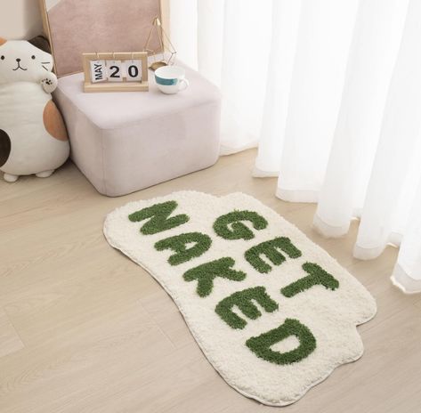 Bathroom Rug Funny, Aesthetic Bath Mat, Toilet Mat Ideas, Besties Apartment, Bathroom Apartment Decor, College Apartment Bathroom Ideas, Bathroom Mats Decor Bath Rugs, Bathroom Mats Decor, College Apartment Bathroom