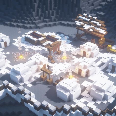 Minecraft Ice Village Ideas, Ice Spikes Minecraft, Ice Spikes Minecraft Build, Ice Biome Minecraft Builds, Minecraft Ice Biome, Minecraft Ice Village, Ice Village Minecraft, Minecraft Tundra Village, Minecraft Igloo