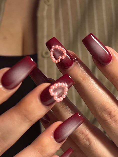 Wine Nail Ideas, Red Wedding Nails, Wife Nails, Aura Nails, Wine Nails, Aurora Nails, Maroon Nails, Airbrush Nails, Red Nail Designs