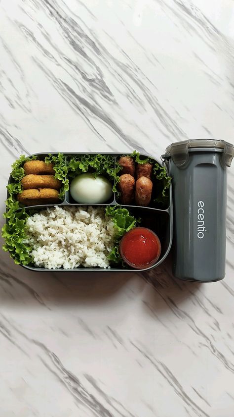 #aesthetic #lunchbox #bento #bentoboxlunch Aesthetic Lunch, Healthy Packed Lunch Box, Lunch Box Bento, Bento Box Lunch, Comfort Food, Lunch Box, Easy Meals