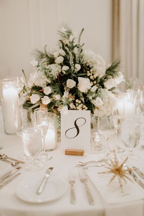 Winter Wedding January, Timeless Wedding Inspiration, Timeless Winter Wedding, Timeless Wedding Flowers, Winter Wedding Centerpieces Elegant, Winter Wedding Flowers Centerpieces, Jake 2023, White Winter Wedding Flowers, Timeless Wedding Colors