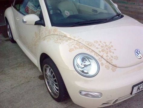 Bug Car, Car Deco, Beetle Car, The Beetle, Volkswagen Car, Girly Car, Beetle Bug, Pretty Cars, Vw Bug