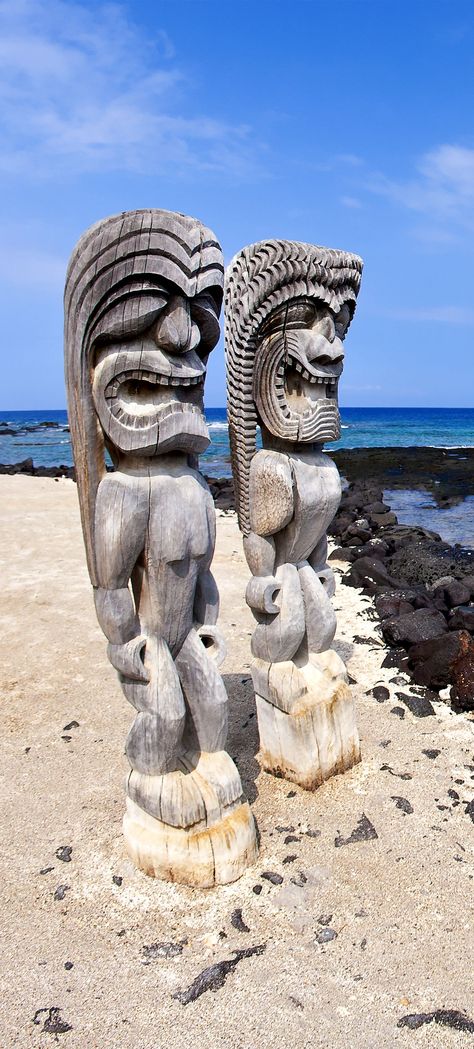 Ancient Polynesia, Cruise To Hawaii, Hawaii Culture, Hawaiian Mythology, Tiki Hawaii, Hawaii Tiki, Tiki Statues, Beautiful Hawaii, Tiki Art