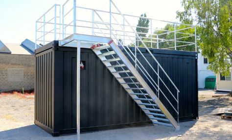 20FT open side container with terrace and stairs (1) Container Terrace, Container Structure, Container Workshop, Shipping Container Sheds, Shipping Container Buildings, 20ft Shipping Container, Outside Stairs, Container Van, African Village