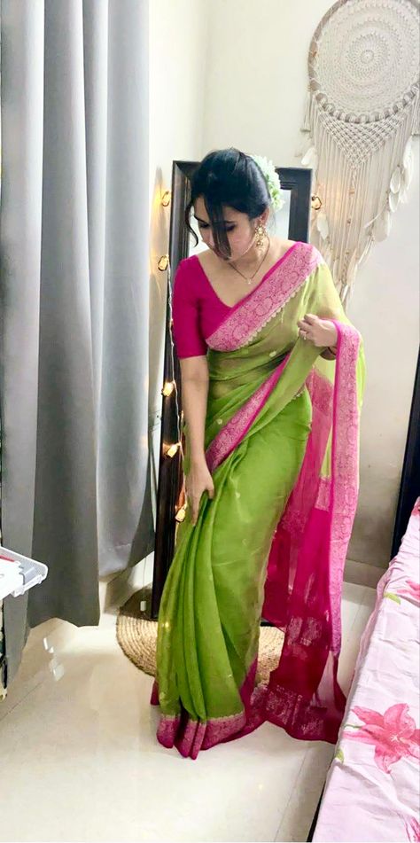 Chiffon Saree with Banarsi border, light weight and beautiful Karwachauth Look, Light Weight Sarees, Banarsi Saree, Chiffon Saree, Silk Sarees, Chiffon, Saree, Silk, Quick Saves