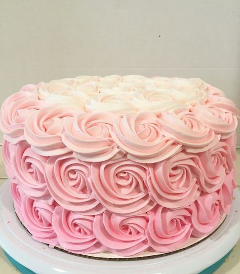 Pink And White Rosette Cake, Pink Ombre Rosette Cake, Pink Rosette Cake Ideas, Pink Rossete Cake, Ombré Rosette Cake, Rossete Cake Ideas, Rosette Cake Ideas, Pink Round Cake, Rose Birthday Cake