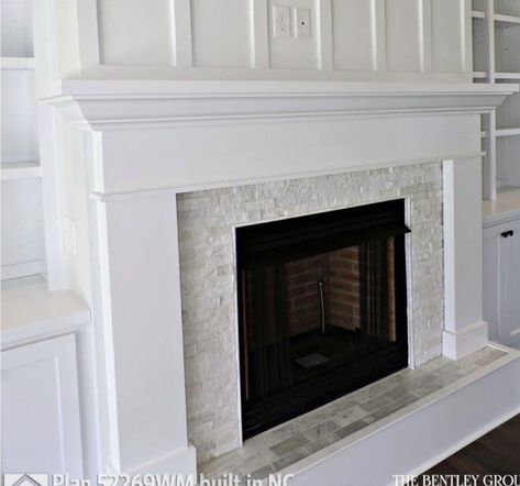 White Mantel Fireplace, White Quartz Fireplace, White Mantle Fireplace, Colonial Family Room, Farm Fireplace, White Craftsman, Fireplace Inspiration, White Mantel, Ohio House