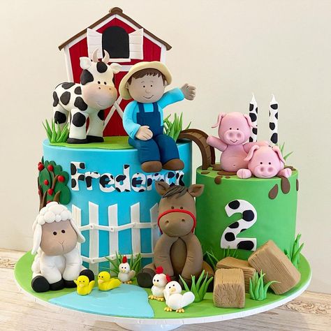 Mastello Creations on Instagram: “A cute farm yard themed cake for little Frederick’s 2nd birthday. So much fun working on this design. . . . #farmcake #birthdaycake…” Farmer Birthday Cake, Farm Birthday Cakes, Barnyard Cake, Farm Animal Cakes, Jungle Theme Birthday Party, Animals Cake, Animal Birthday Cakes, Farm Theme Birthday, Farm Animal Party