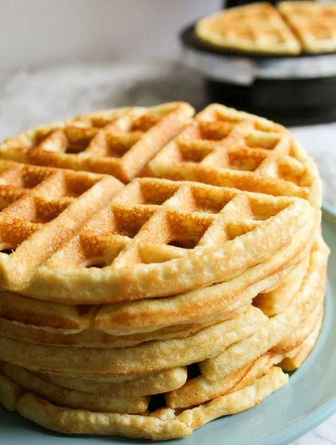 These waffles are a great way to start any day! They are low carb, gluten free and most importantly delicious! #keto #ketorecipes #ketobreakfast #kidfriendlyketorecipes #glutenfreerecipes #glutenfree #lowcarb #lowcarbrecipes #ketowaffles #lowcarbwaffles #glutenfreewaffles Keto Pumpkin Waffles, Waffle Recipe Healthy, Keto Waffles, Low Carb Waffles, Sweet Potato Waffles, Gluten Free Waffles, Baking With Almond Flour, Keto Pumpkin, Pumpkin Waffles